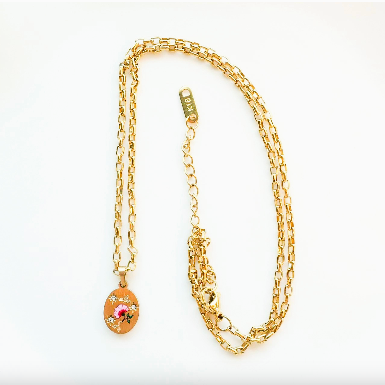 ENAMEL POPPY TAILSMAN NECKLACE