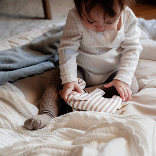 GRABBER ELEPHANT BEIGE STRIPES