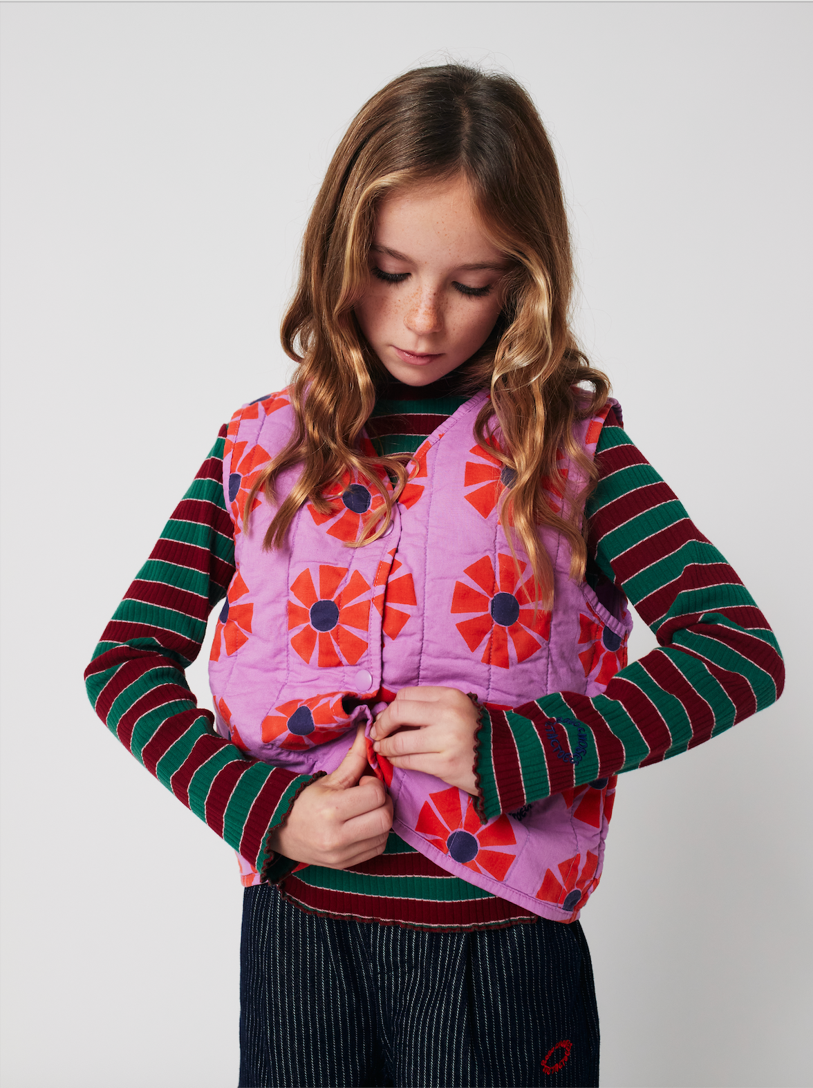 MUTLI-COLORED STRIPED TURRLENECK SHIRT