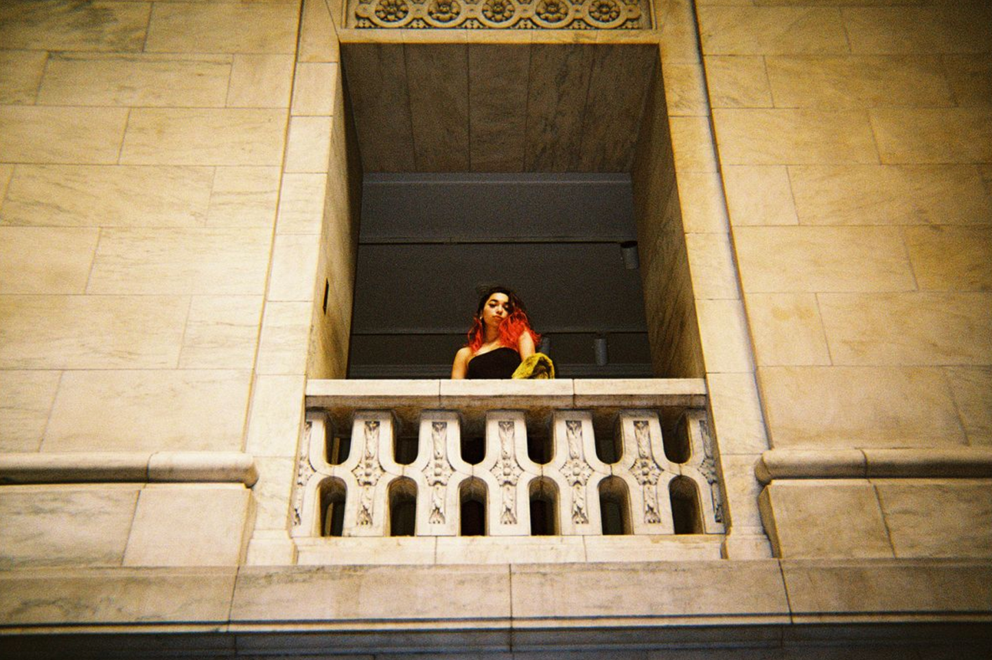 SIMPLE USE 35MM CAMERA - COLOR NEGATIVE