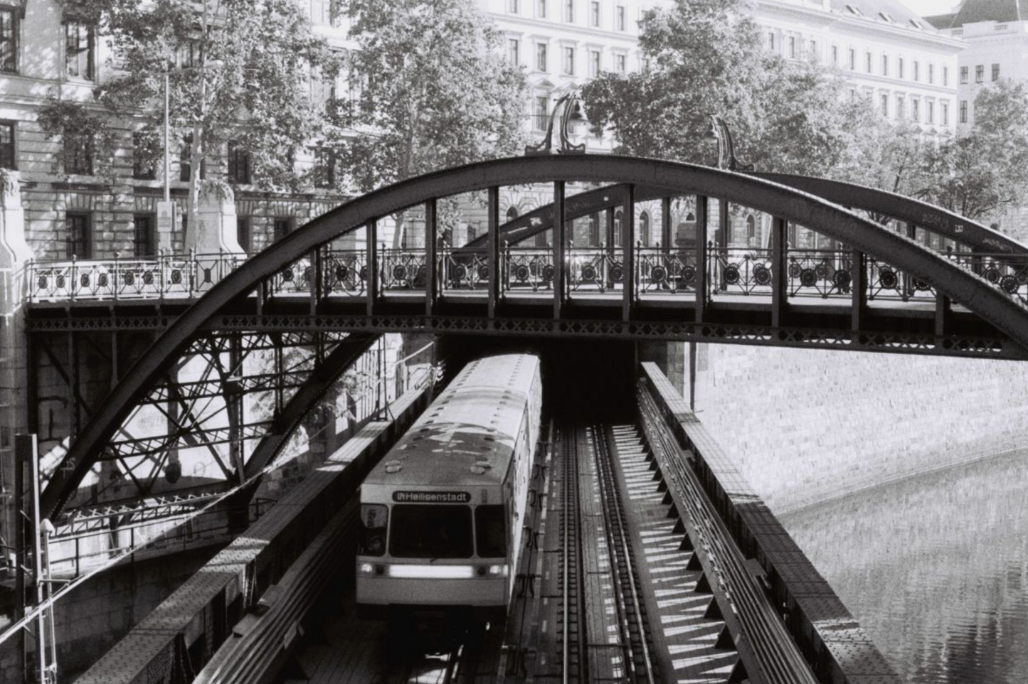 BERLIN KINO B&W 35MM ISO 400