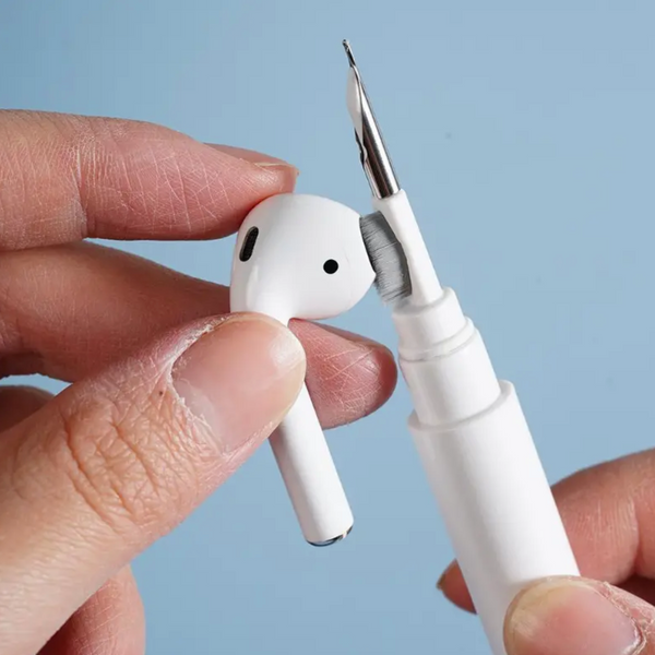 EAR BUD CLEANING KIT