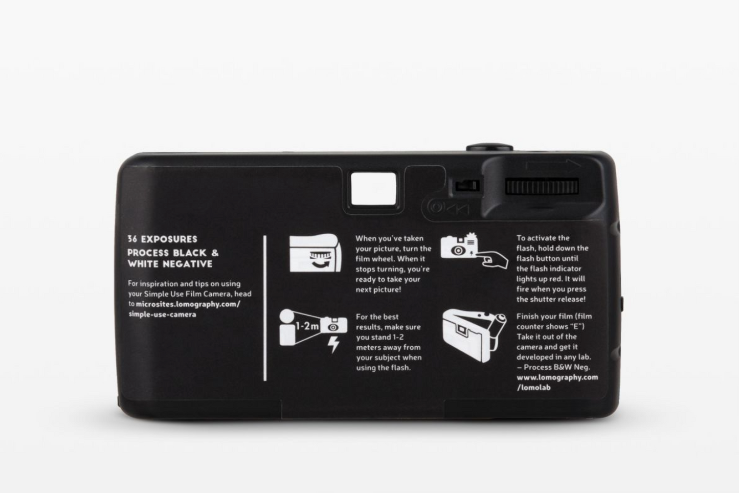 SIMPLE USE 35MM CAMERA - BLACK & WHITE