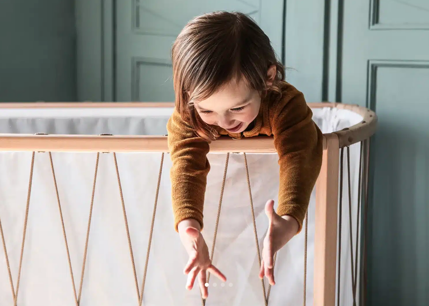 KIMI BABY BED WITH MATRESS & MATRESS TOP - DESERT STRINGS