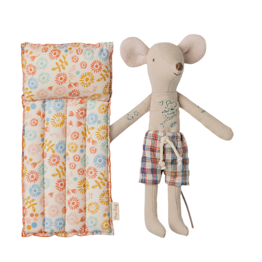 MAILEG BEACH MOUSE WITH AIR MATRESS - DAD MOUSE