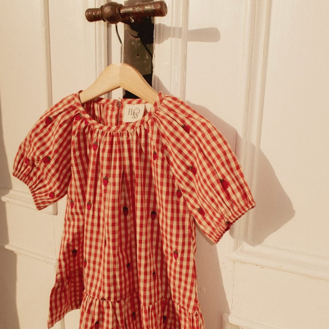 MOLLY PINEBERRY BLOUSE