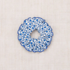 SCRUNCHIE - BLUE RIBBON LISSE FIELDS