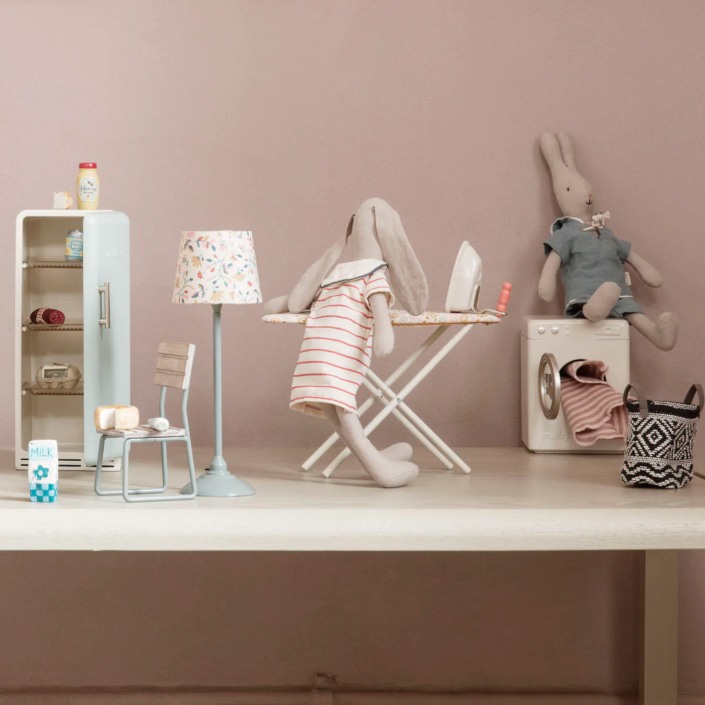 MAILEG MINATURE FLOOR LAMP