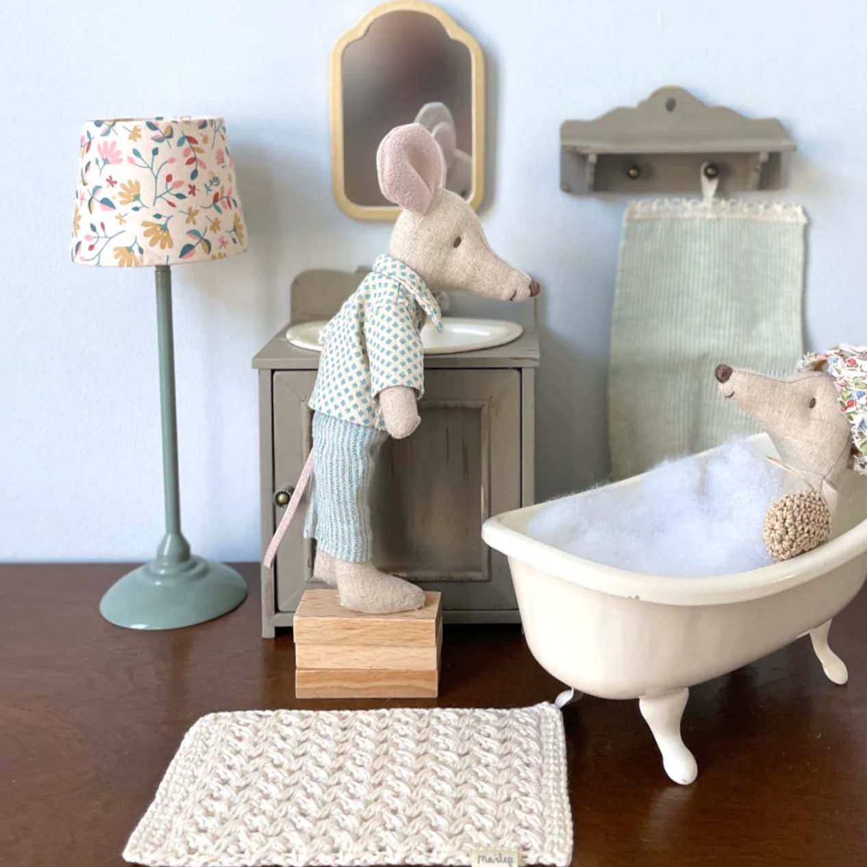 MAILEG MINATURE FLOOR LAMP